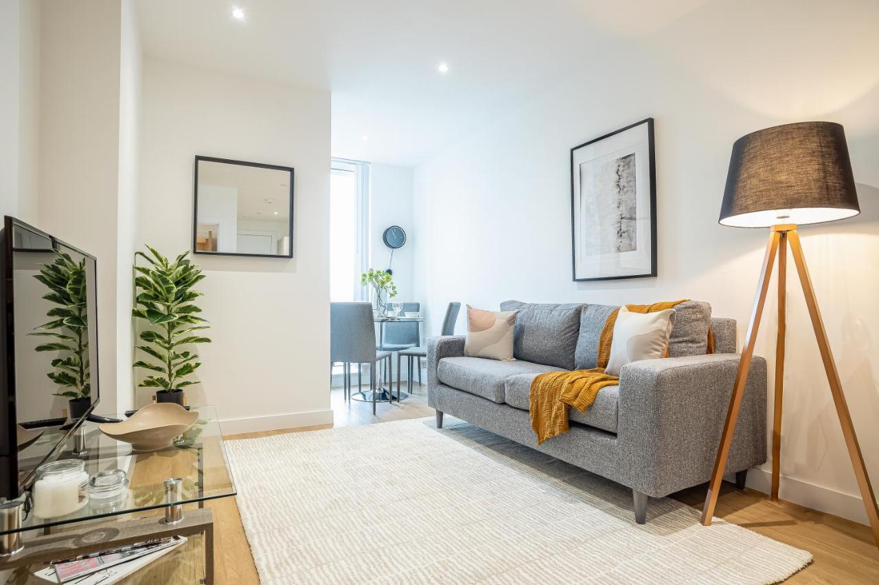 Luxe Apartments Bracknell Near Ascot, Legoland, Windsor, Lexicon - Free Parking & Gym Buitenkant foto